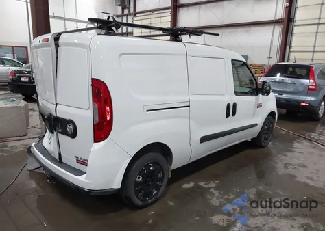 2022 Ram Promaster City Cargo Van z USA, uszkodzony, nr VIN ZFBHRFAB6N6X27646